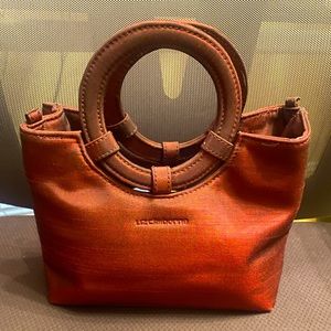 Liz Claiborne O ring mini bag.